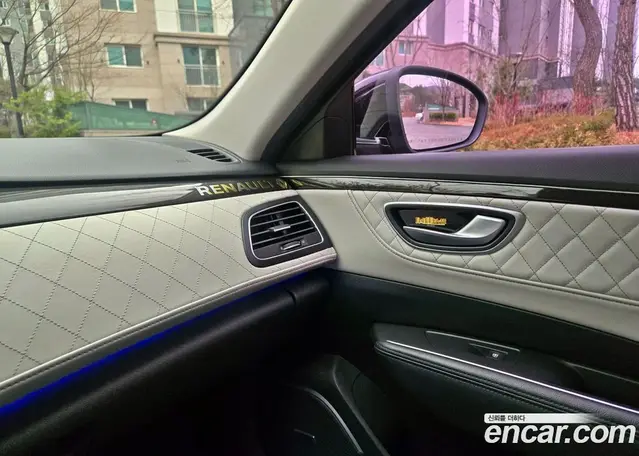 Renault (Samsung) SM6 2017 1.6 автомат (гидро), миниатюра 7 Renault (Samsung) SM6 2017 1.6 автомат (гидро), миниатюра 7