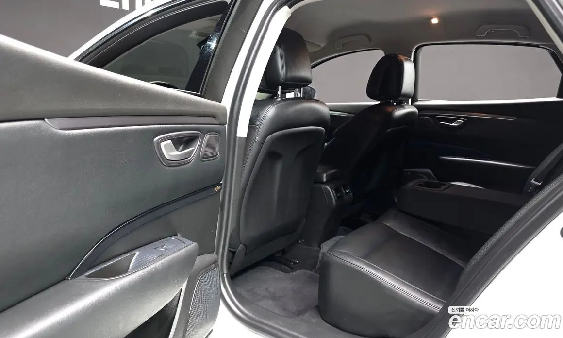 Renault (Samsung) SM6 2018 2.0 автомат (гидро), фото 11 Renault (Samsung) SM6 2018 2.0 автомат (гидро), фото 11