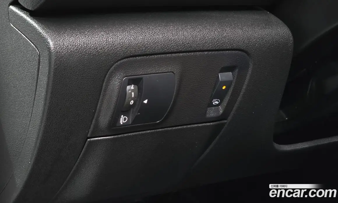 Renault (Samsung) SM6 2018 2.0 автомат (гидро), фото 15 Renault (Samsung) SM6 2018 2.0 автомат (гидро), фото 15