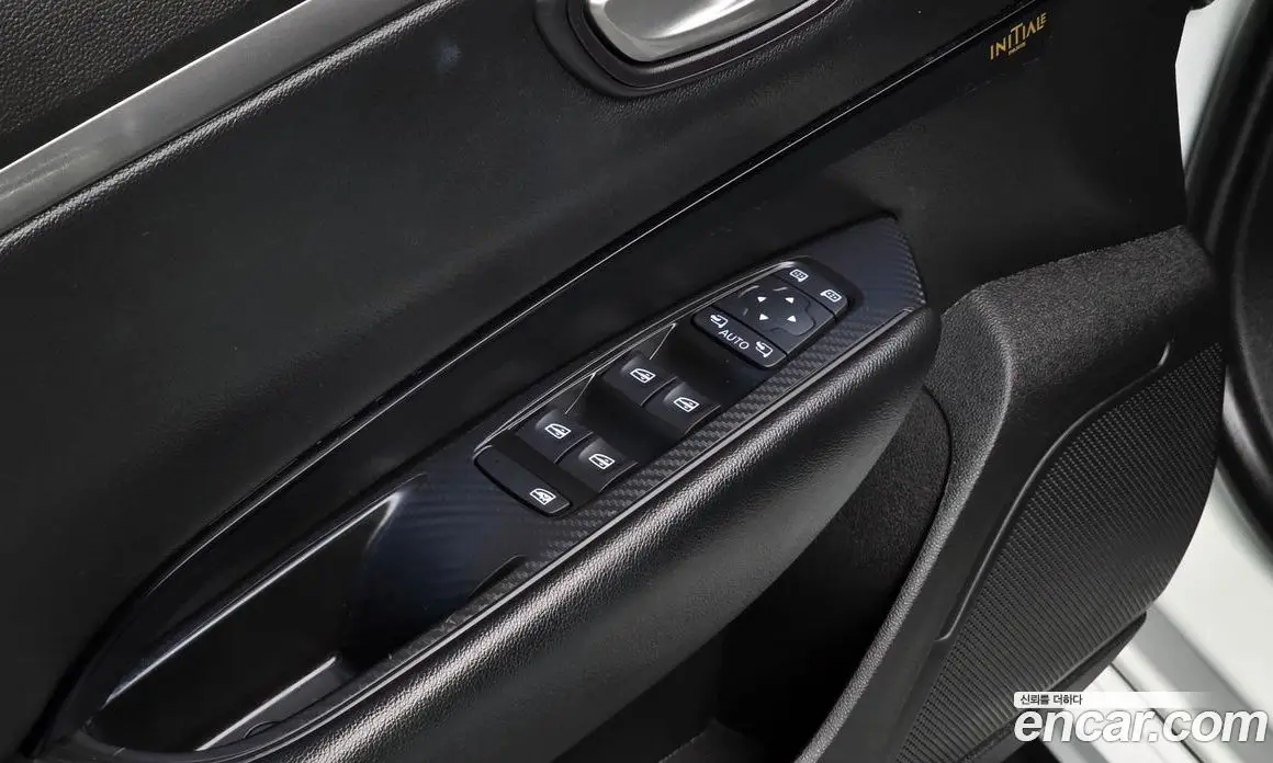 Renault (Samsung) SM6 2018 2.0 автомат (гидро), фото 16 Renault (Samsung) SM6 2018 2.0 автомат (гидро), фото 16