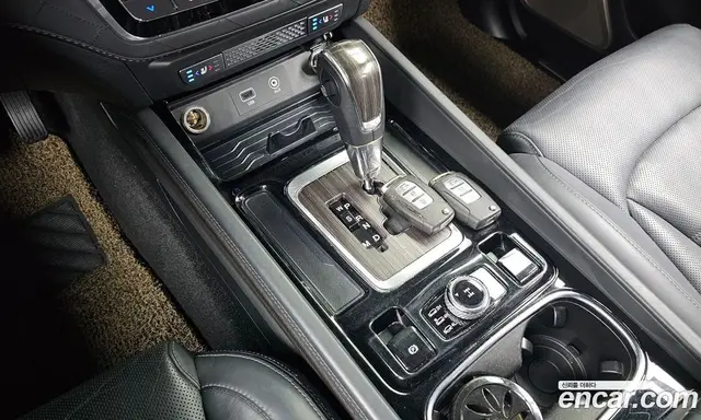 SsangYong Rexton 2017 2.2 автомат (гидро), миниатюра 12