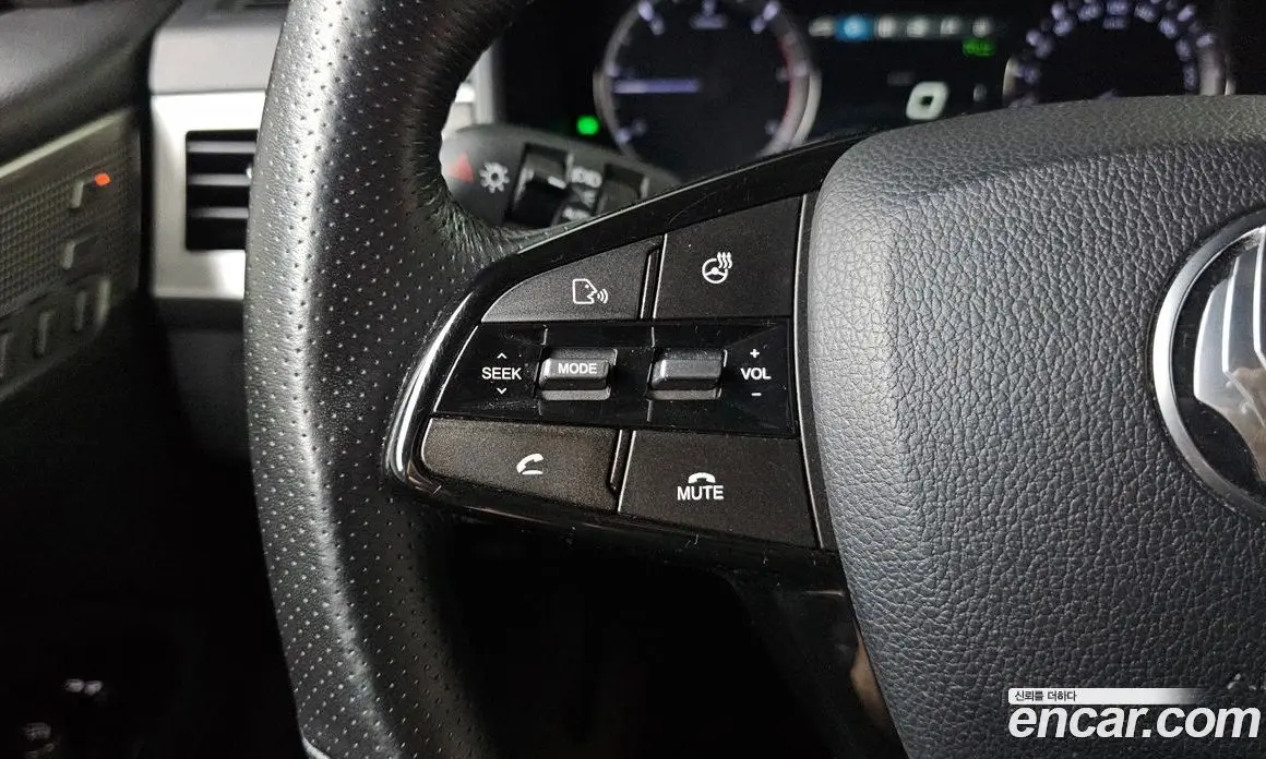 SsangYong Rexton 2017 2.2 автомат (гидро), фото 22 SsangYong Rexton 2017 2.2 автомат (гидро), фото 22