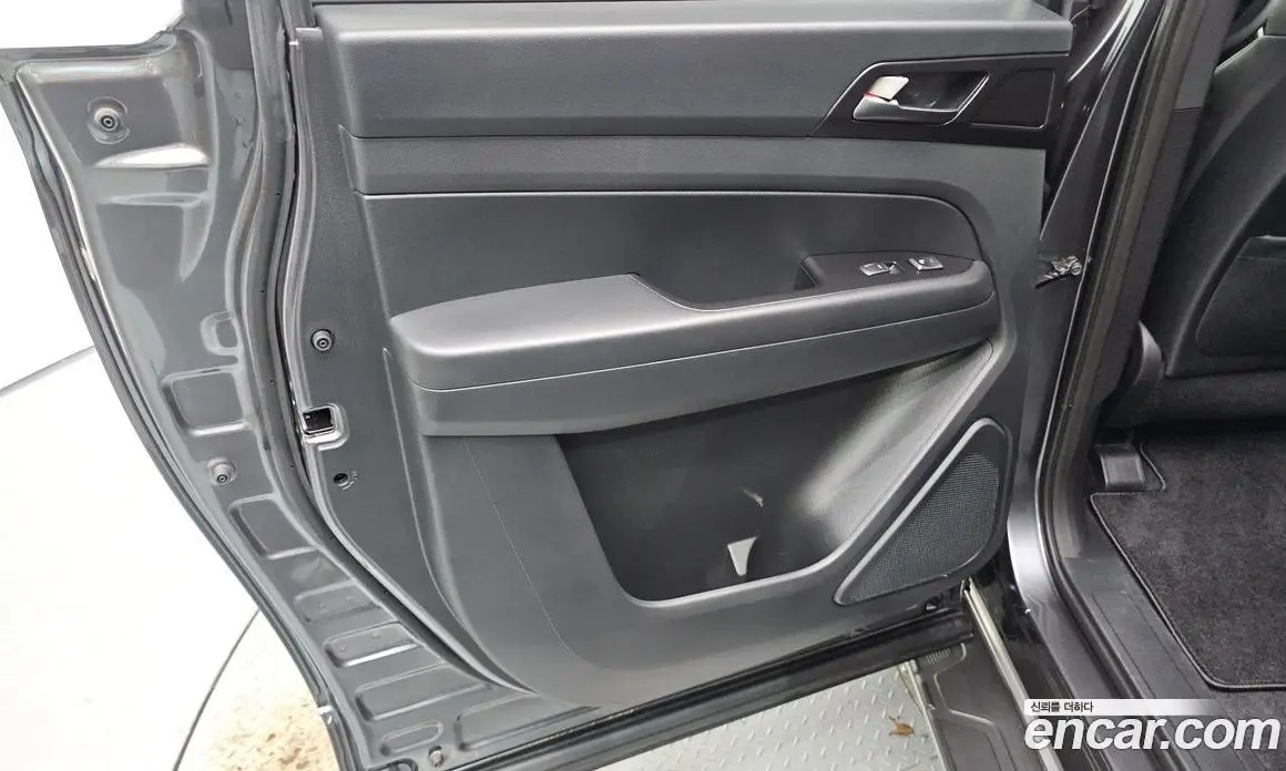 SsangYong Rexton 2019 2.2 автомат (гидро), фото 15 SsangYong Rexton 2019 2.2 автомат (гидро), фото 15