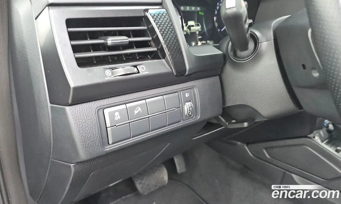 SsangYong Rexton 2019 2.2 автомат (гидро), фото 27 SsangYong Rexton 2019 2.2 автомат (гидро), фото 27