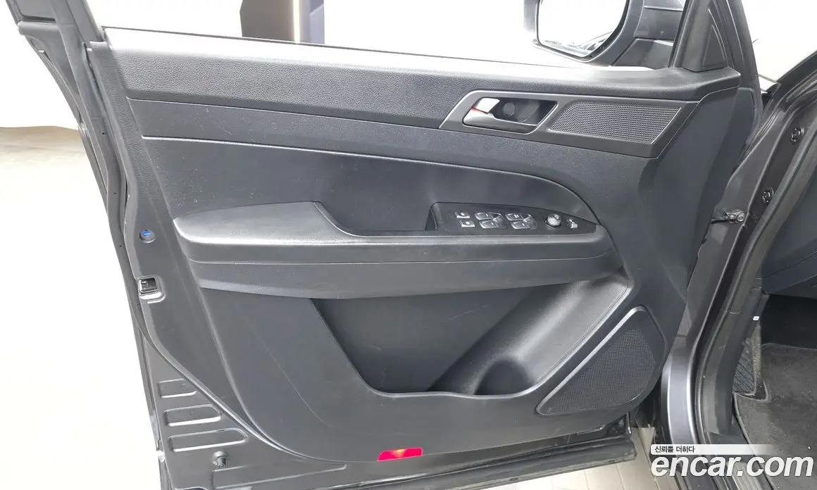SsangYong Rexton 2021 2.2 автомат (гидро), фото 14 SsangYong Rexton 2021 2.2 автомат (гидро), фото 14