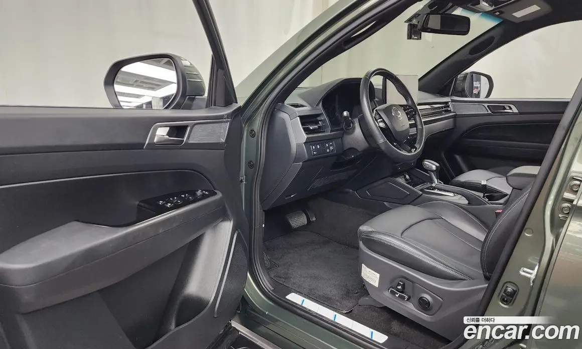 SsangYong Rexton 2025 2.2 автомат (гидро), фото 13 SsangYong Rexton 2025 2.2 автомат (гидро), фото 13