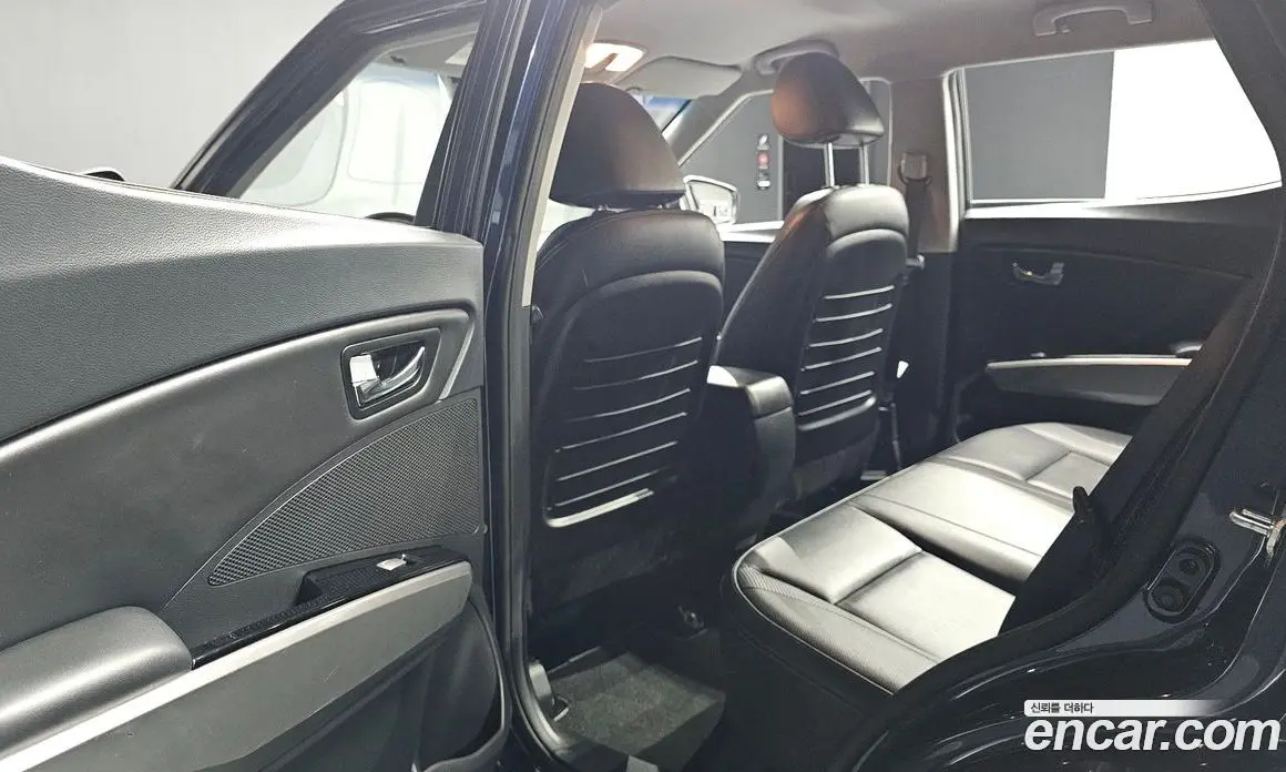 SsangYong TIBOLI 2016 1.6 автомат (гидро), фото 15 SsangYong TIBOLI 2016 1.6 автомат (гидро), фото 15