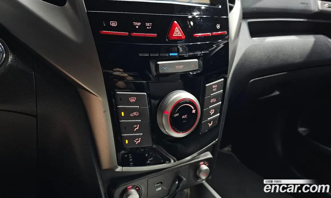 SsangYong TIBOLI 2016 1.6 автомат (гидро), фото 22 SsangYong TIBOLI 2016 1.6 автомат (гидро), фото 22