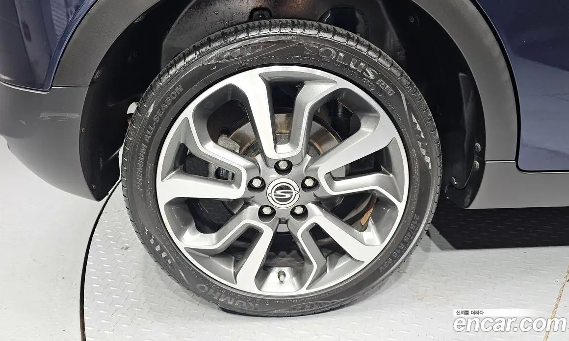 SsangYong TIBOLI 2016 1.6 автомат (гидро), фото 4 SsangYong TIBOLI 2016 1.6 автомат (гидро), фото 4