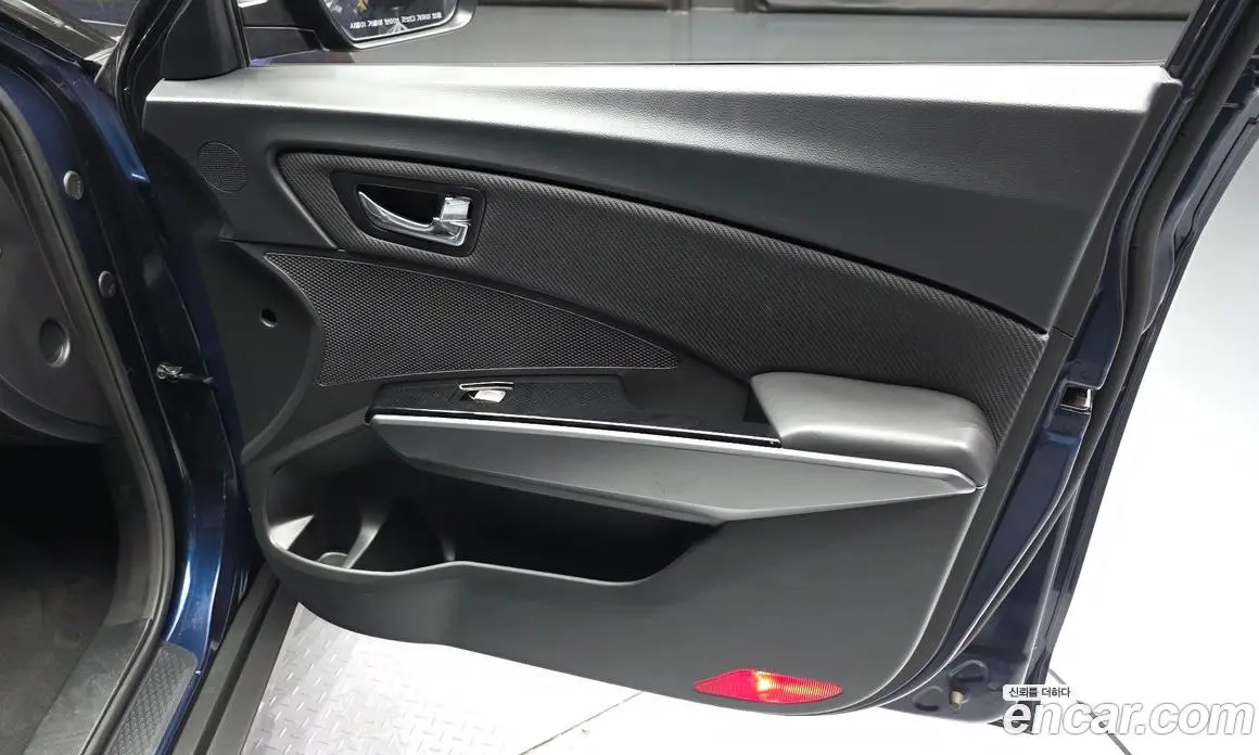 SsangYong TIBOLI 2018 1.6 автомат (гидро), фото 14