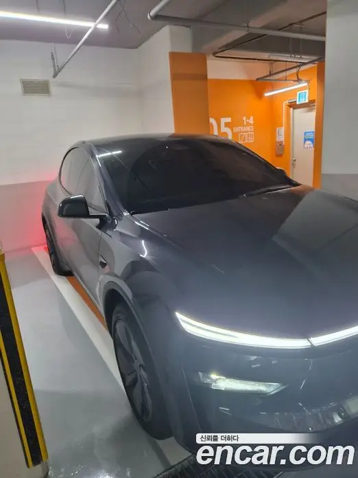 Tesla Model Y 2026 0.2 автомат (гидро), миниатюра 3