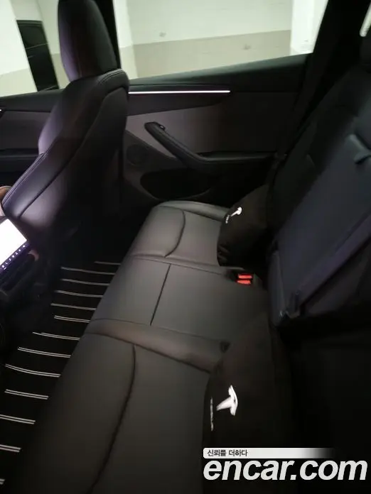 Tesla Model Y 2026 0.2 автомат (гидро), миниатюра 7