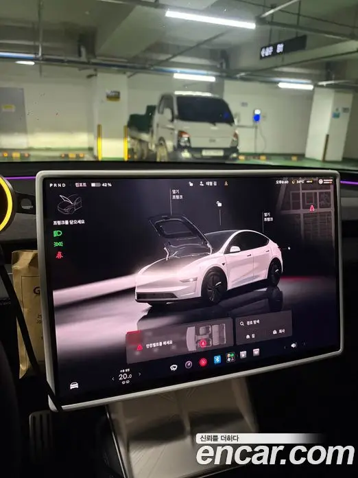 Tesla Model Y 2026 автомат (гидро), фото 11 Tesla Model Y 2026 автомат (гидро), фото 11