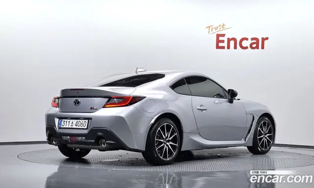 Toyota 86, 2024, 5 697 км