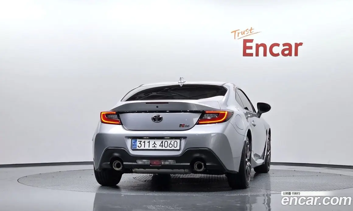 Toyota 86 2024 2.4 механика, фото 3 Toyota 86 2024 2.4 механика, фото 3