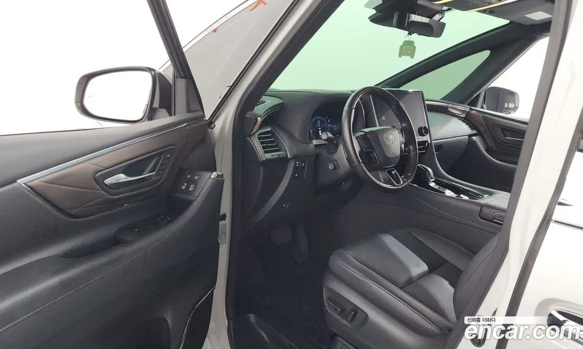 Toyota Alphard 2024 2.5 автомат (гидро), фото 13 Toyota Alphard 2024 2.5 автомат (гидро), фото 13