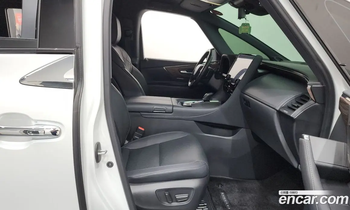 Toyota Alphard 2024 2.5 автомат (гидро), фото 16 Toyota Alphard 2024 2.5 автомат (гидро), фото 16
