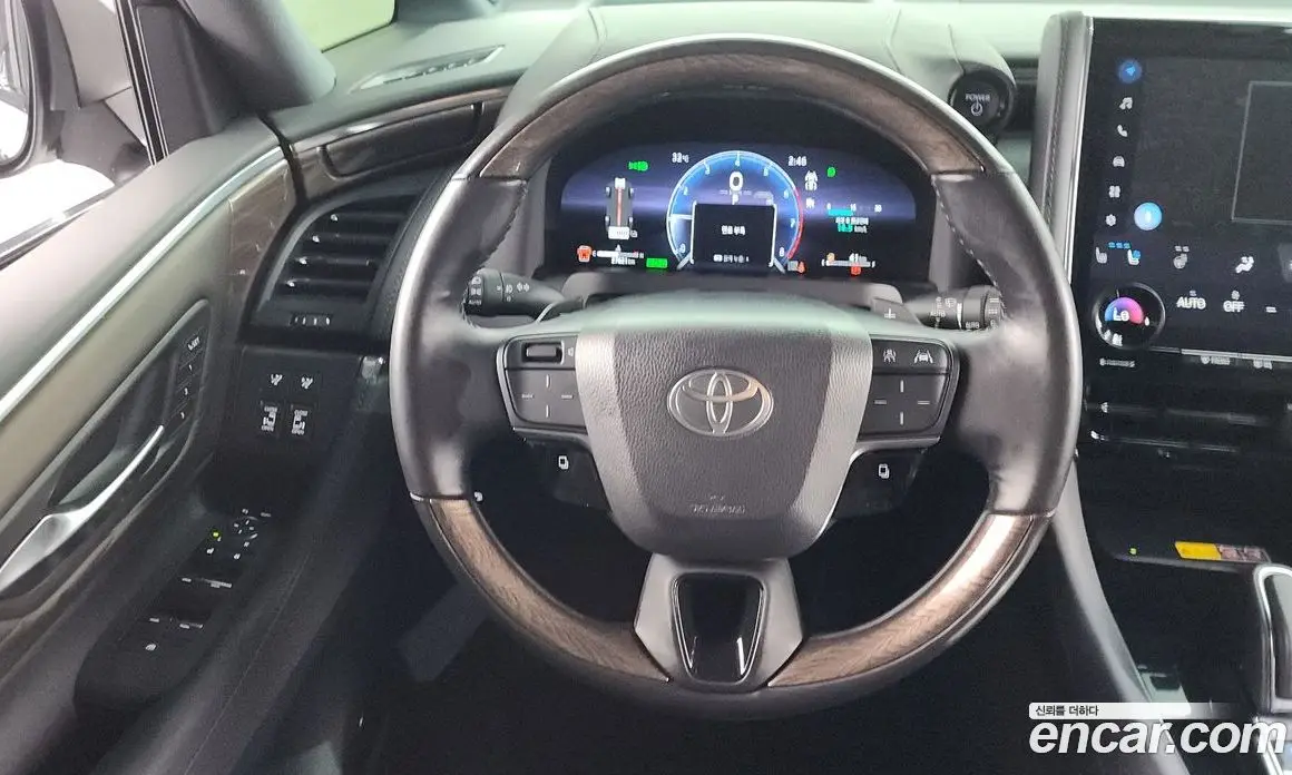Toyota Alphard 2024 2.5 автомат (гидро), фото 19 Toyota Alphard 2024 2.5 автомат (гидро), фото 19