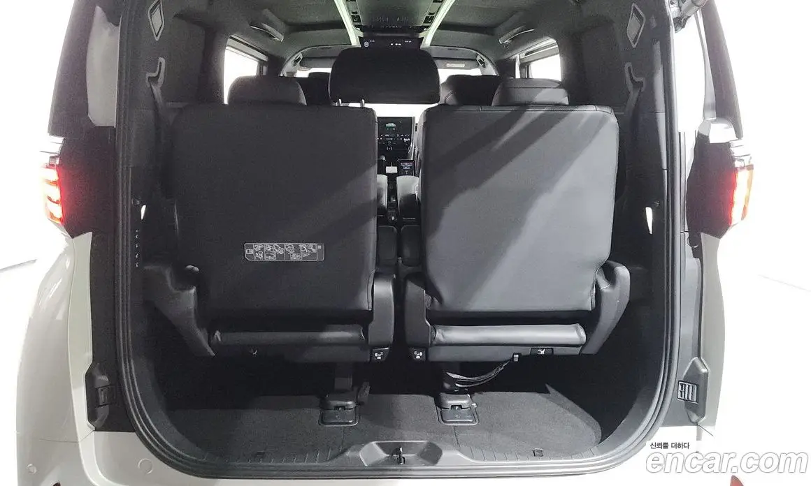 Toyota Alphard 2024 2.5 автомат (гидро), фото 26 Toyota Alphard 2024 2.5 автомат (гидро), фото 26