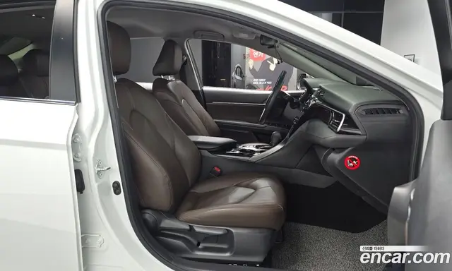 Toyota Camry 2019 2.5 автомат (гидро), миниатюра 11 Toyota Camry 2019 2.5 автомат (гидро), миниатюра 11