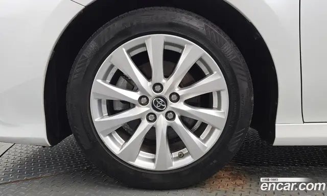 Toyota Camry 2019 2.5 автомат (гидро), миниатюра 5 Toyota Camry 2019 2.5 автомат (гидро), миниатюра 5