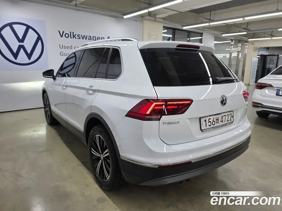 Volkswagen Tiguan 2020 2.0 автомат (гидро), фото 19 Volkswagen Tiguan 2020 2.0 автомат (гидро), фото 19