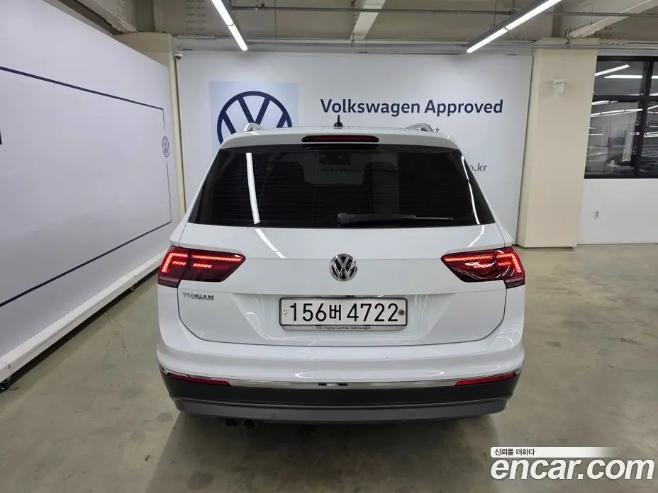 Volkswagen Tiguan 2020 2.0 автомат (гидро), фото 4 Volkswagen Tiguan 2020 2.0 автомат (гидро), фото 4