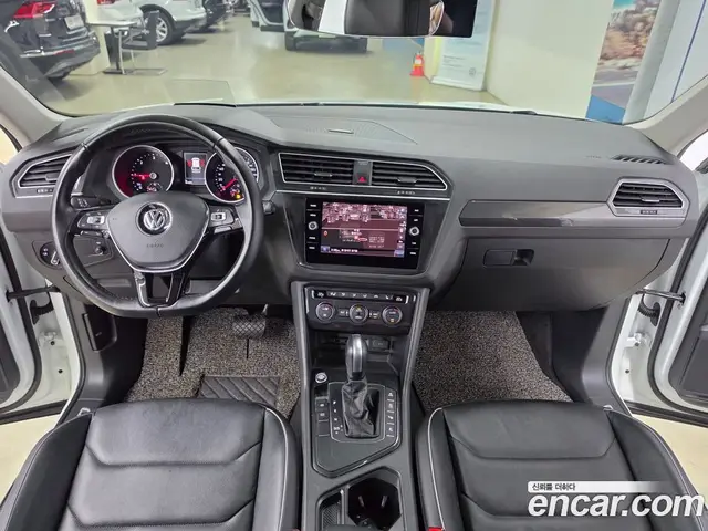 Volkswagen Tiguan 2020 2.0 автомат (гидро), миниатюра 7 Volkswagen Tiguan 2020 2.0 автомат (гидро), миниатюра 7