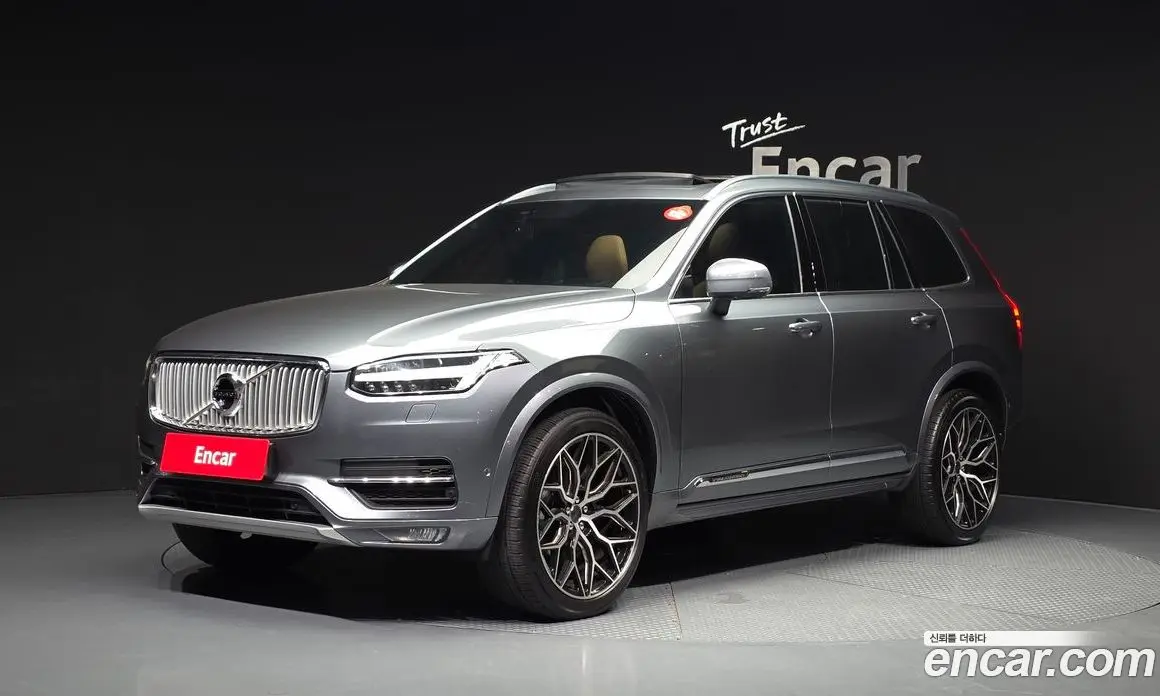 Volvo XC90 2017 2.0 автомат (гидро), фото 1 Volvo XC90 2017 2.0 автомат (гидро), фото 1