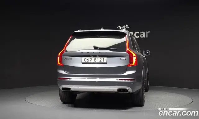 Volvo XC90 2017 2.0 автомат (гидро), миниатюра 4 Volvo XC90 2017 2.0 автомат (гидро), миниатюра 4