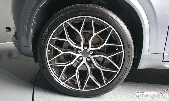 Volvo XC90 2017 2.0 автомат (гидро), миниатюра 5 Volvo XC90 2017 2.0 автомат (гидро), миниатюра 5