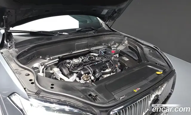 Volvo XC90 2017 2.0 автомат (гидро), миниатюра 6 Volvo XC90 2017 2.0 автомат (гидро), миниатюра 6