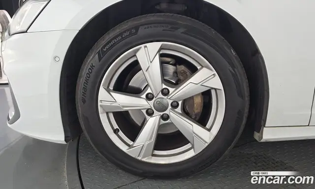 Audi A6 2020 2.0 автомат (гидро), миниатюра 5 Audi A6 2020 2.0 автомат (гидро), миниатюра 5