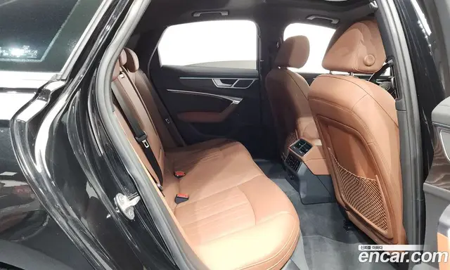Audi A6 2021 2.0 автомат (гидро), миниатюра 12