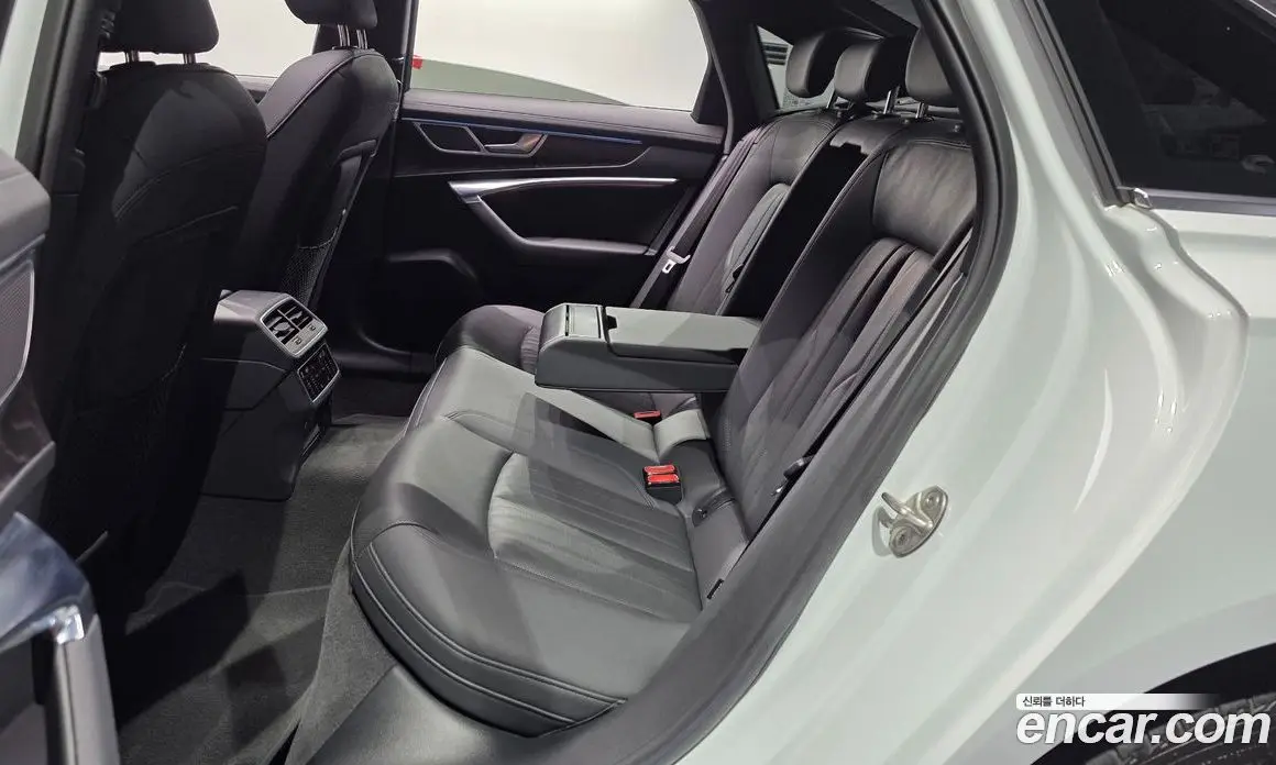 Audi A6 2023 2.0 автомат (гидро), фото 17 Audi A6 2023 2.0 автомат (гидро), фото 17