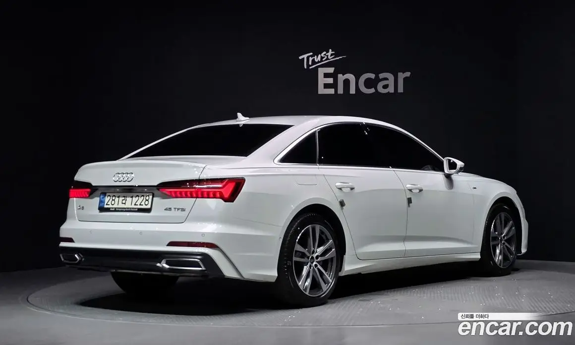 Audi A6 2023 2.0 автомат (гидро), фото 2 Audi A6 2023 2.0 автомат (гидро), фото 2