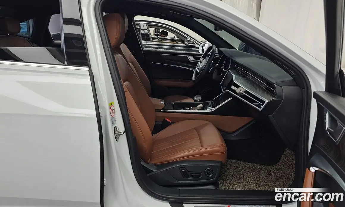 Audi A6 2023 2.0 автомат (гидро), фото 17 Audi A6 2023 2.0 автомат (гидро), фото 17