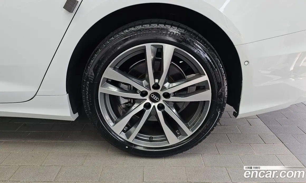Audi A6 2023 2.0 автомат (гидро), фото 7 Audi A6 2023 2.0 автомат (гидро), фото 7