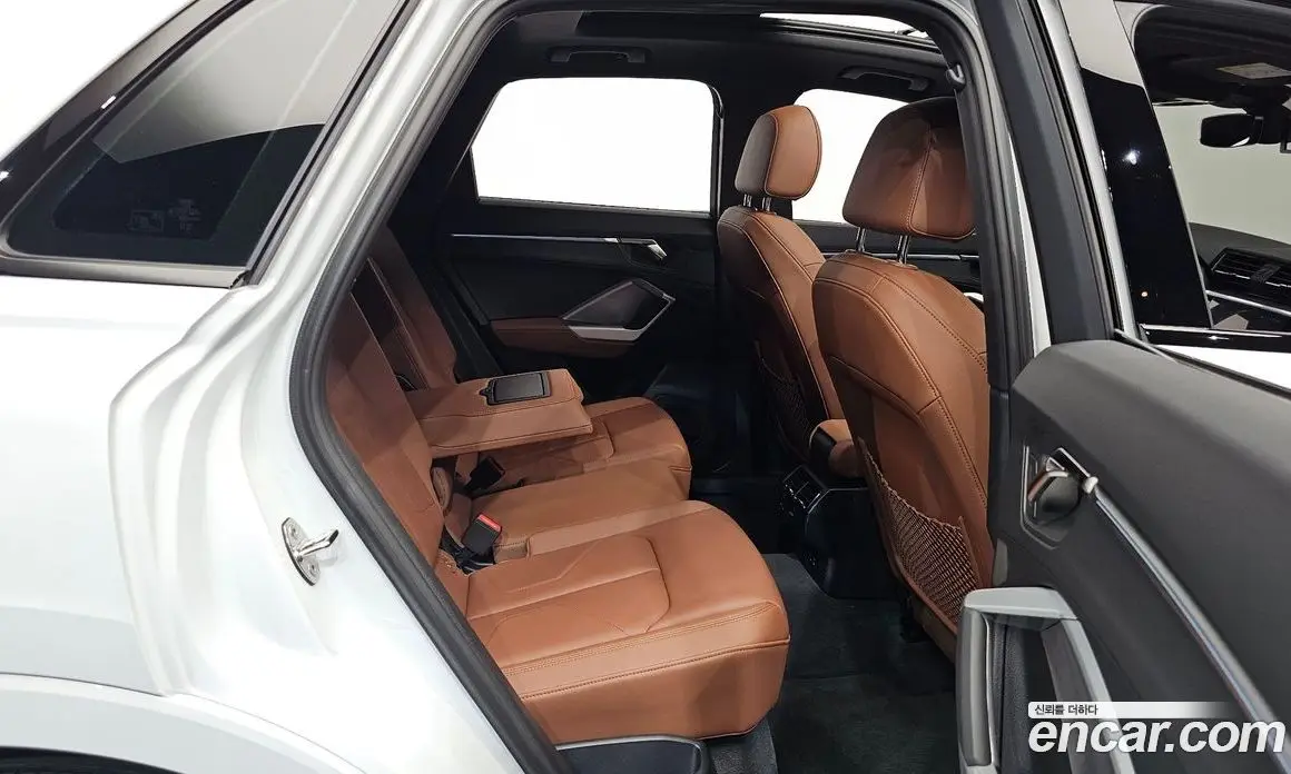 Audi Q3 2025 2.0 автомат (гидро), фото 17
