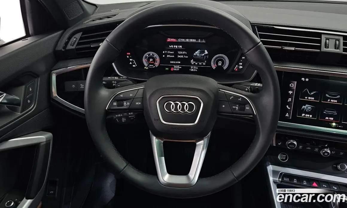 Audi Q3 2025 2.0 автомат (гидро), фото 19