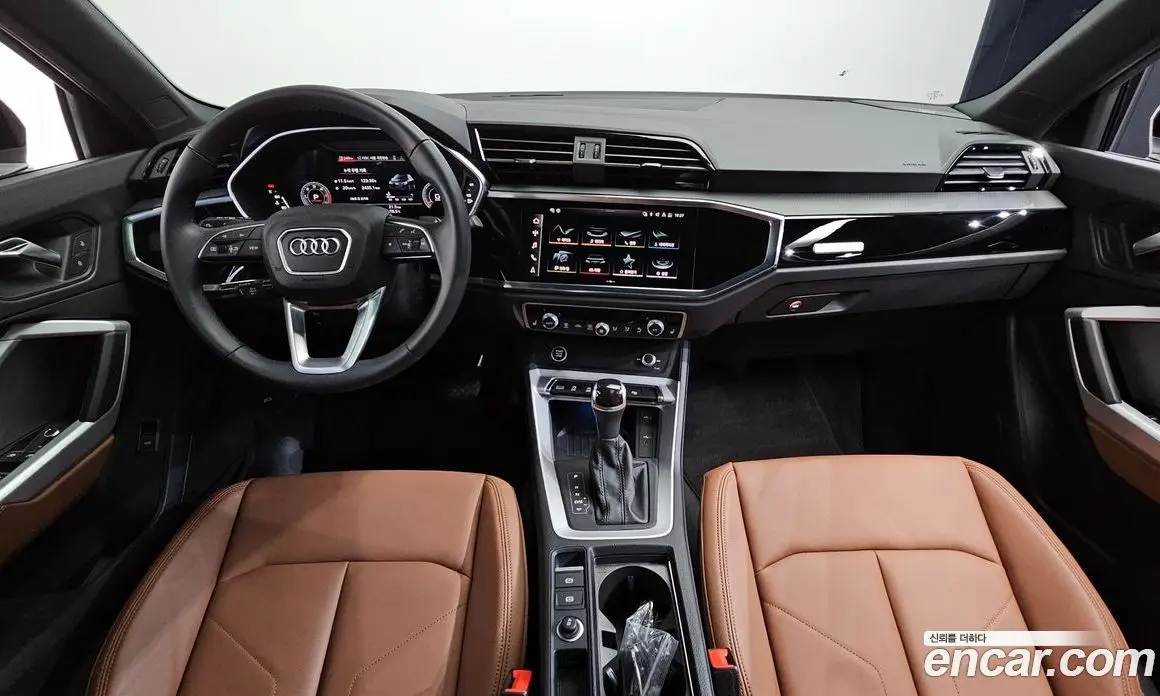 Audi Q3 2025 2.0 автомат (гидро), фото 10