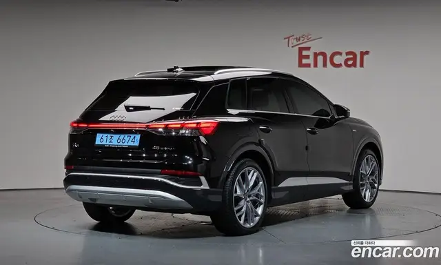 Audi Q4 e-tron 2025 0.2 автомат (гидро), миниатюра 1 Audi Q4 e-tron 2025 0.2 автомат (гидро), миниатюра 1