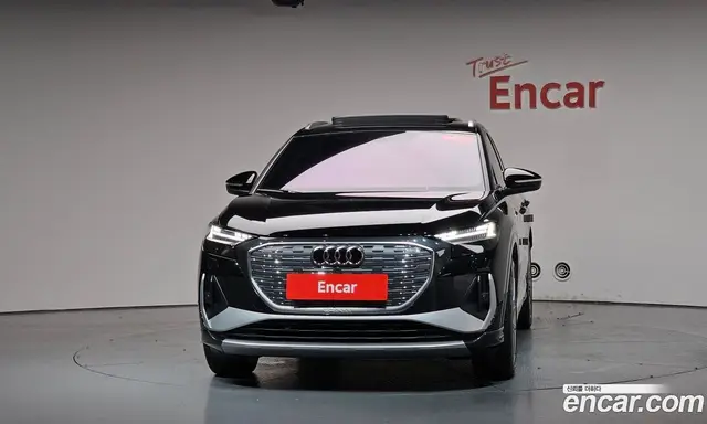 Audi Q4 e-tron 2025 0.2 автомат (гидро), миниатюра 2 Audi Q4 e-tron 2025 0.2 автомат (гидро), миниатюра 2