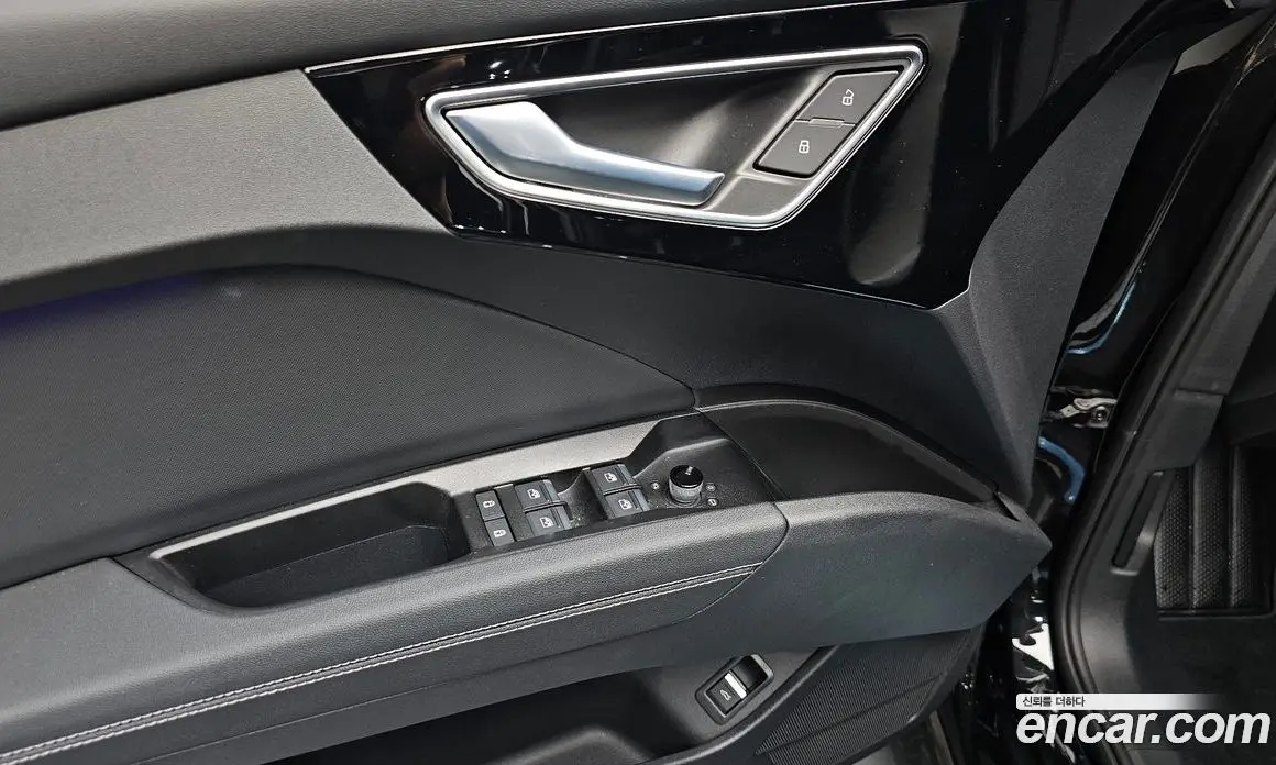 Audi Q4 e-tron 2025 0.2 автомат (гидро), фото 31 Audi Q4 e-tron 2025 0.2 автомат (гидро), фото 31