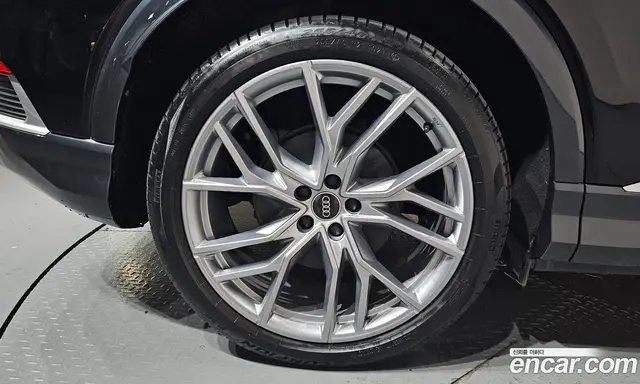 Audi Q4 e-tron 2025 0.2 автомат (гидро), миниатюра 6 Audi Q4 e-tron 2025 0.2 автомат (гидро), миниатюра 6