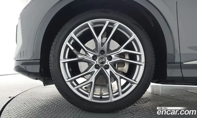 Audi Q4 e-tron 2025 0.2 автомат (гидро), миниатюра 4 Audi Q4 e-tron 2025 0.2 автомат (гидро), миниатюра 4