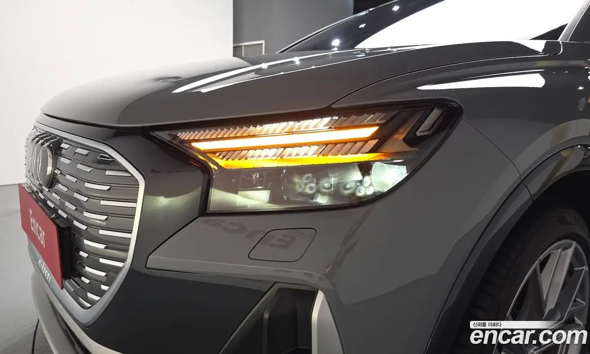 Audi Q4 e-tron 2025 0.2 автомат (гидро), фото 7 Audi Q4 e-tron 2025 0.2 автомат (гидро), фото 7