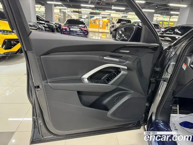 Audi Q5 2025 2.0 автомат (гидро), миниатюра 5 Audi Q5 2025 2.0 автомат (гидро), миниатюра 5