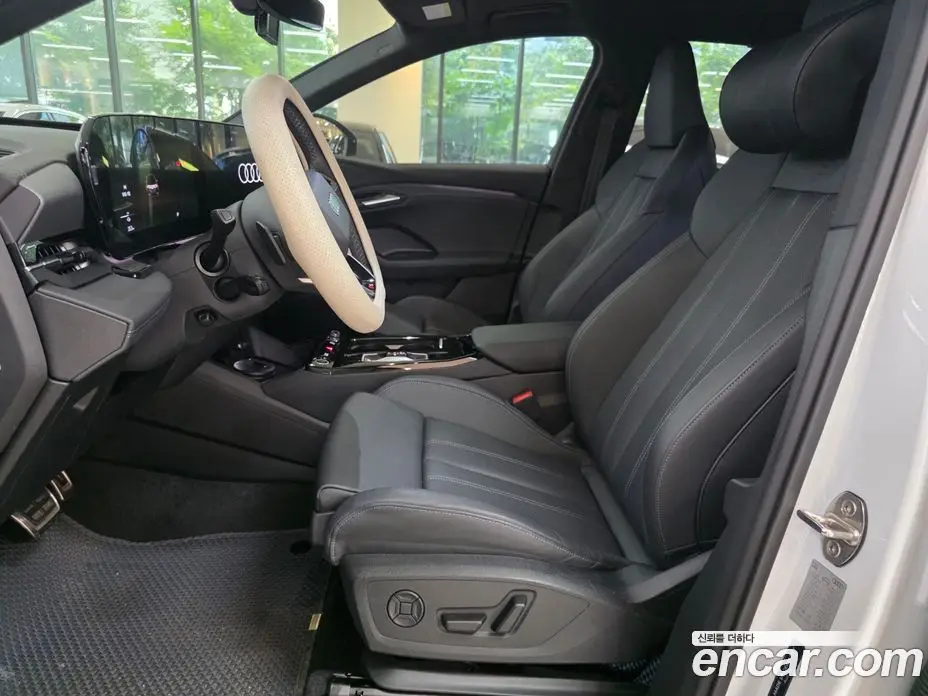 Audi Q6 e-tron 2025 автомат (гидро), фото 6 Audi Q6 e-tron 2025 автомат (гидро), фото 6
