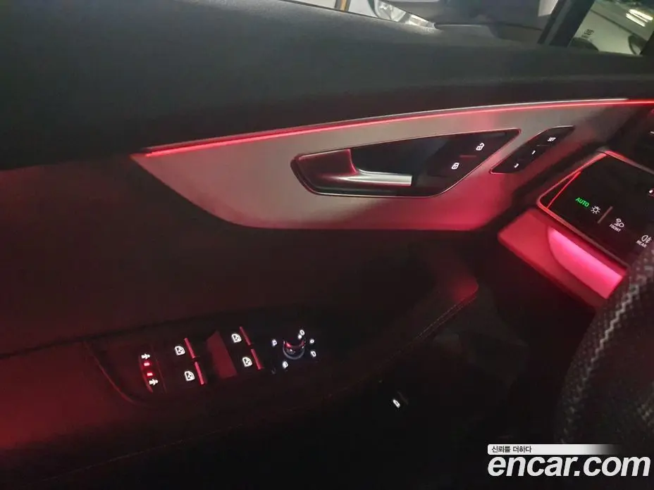 Audi Q7 2020 3.0 автомат (гидро), фото 9 Audi Q7 2020 3.0 автомат (гидро), фото 9